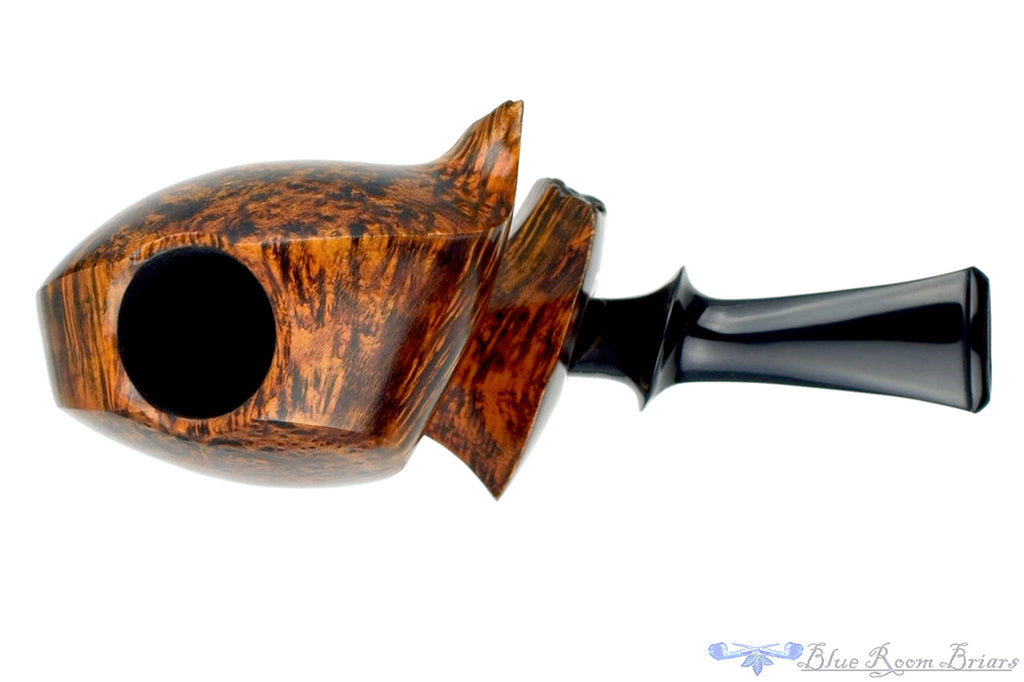 Blue Room Briars is proud to present this David Huber Pipe Smooth Blowfish with Plateau