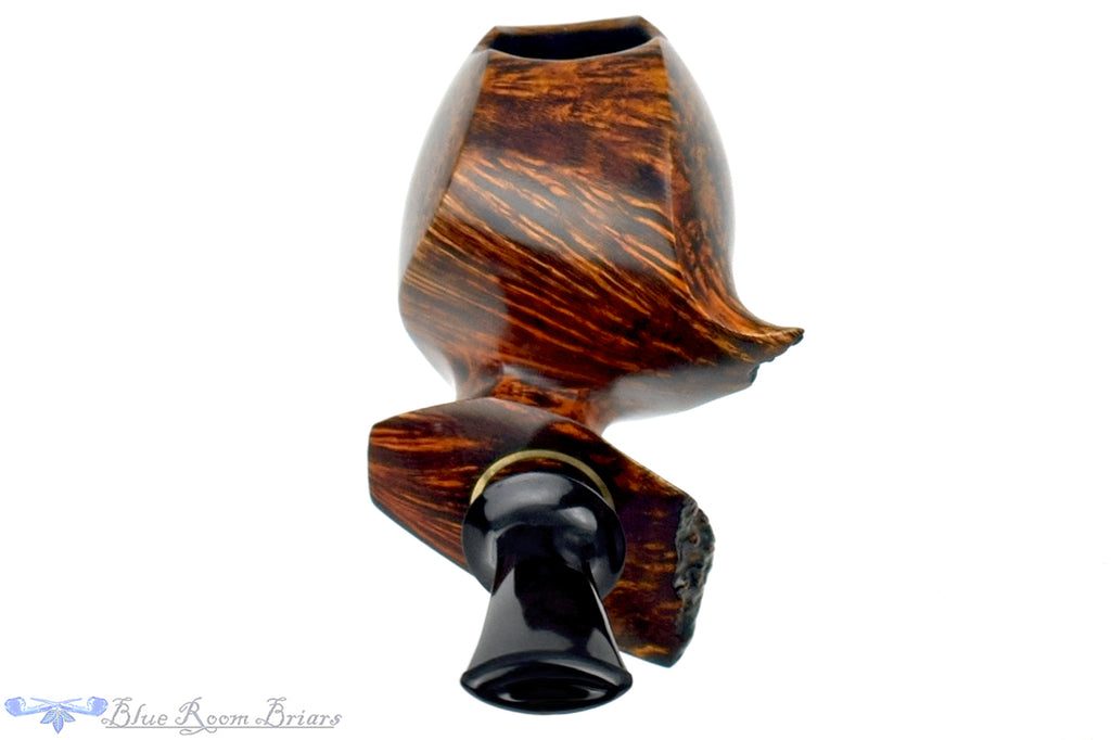 Blue Room Briars is proud to present this David Huber Pipe Smooth Blowfish with Plateau