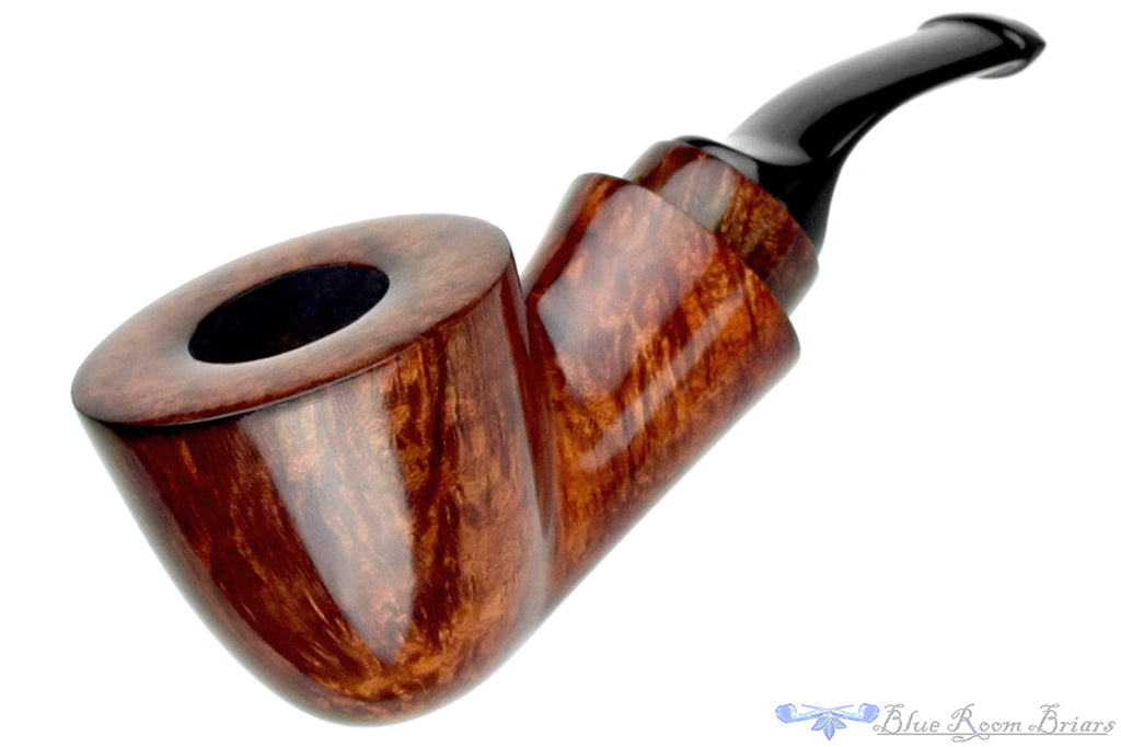 Blue Room Briars is proud to present this Johny Pipes Bent Dublin Reverse Calabash