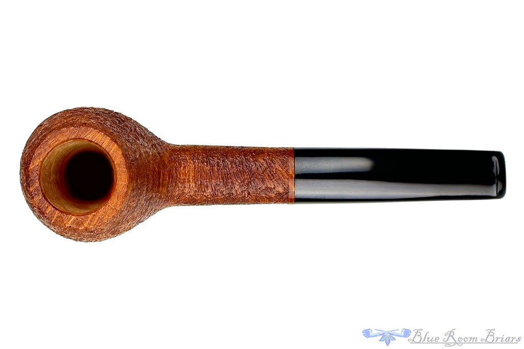 Blue Room Briars is proud to present this RC Sands Pipe Canted Apple