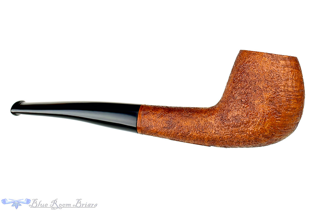 Blue Room Briars is proud to present this RC Sands Pipe Canted Apple