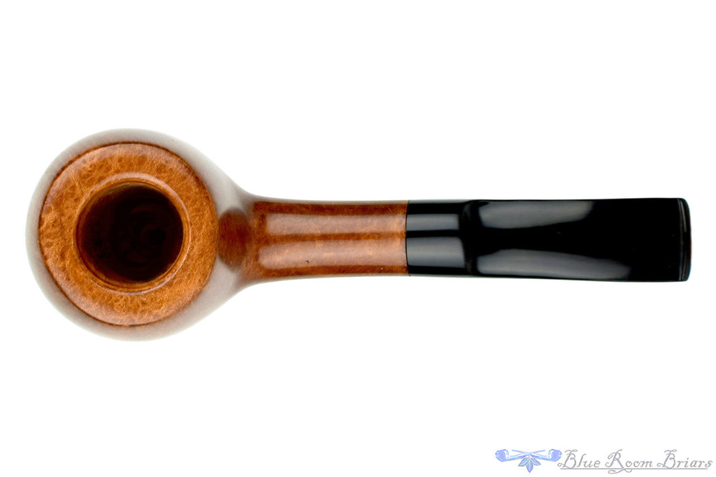 Blue Room Briars is proud to present this RC Sands Pipe 1/8 Bent Saddled Apple