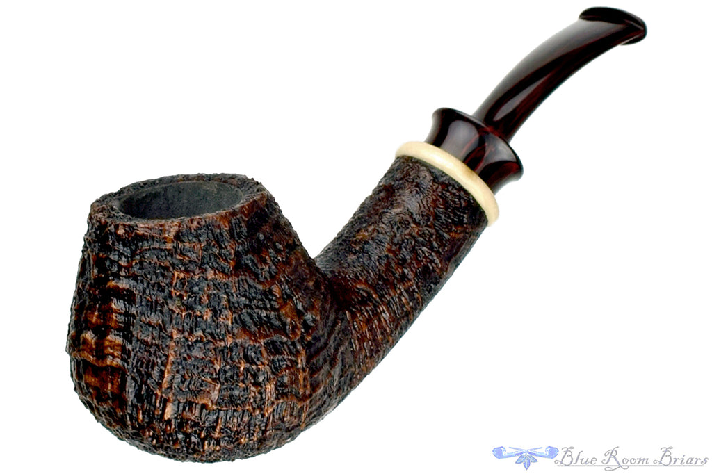 Blue Room Briars is proud to present this Bill Shalosky Pipe 581 Bent Contrast Blast Brandy with Mammoth Ivory and Brindle