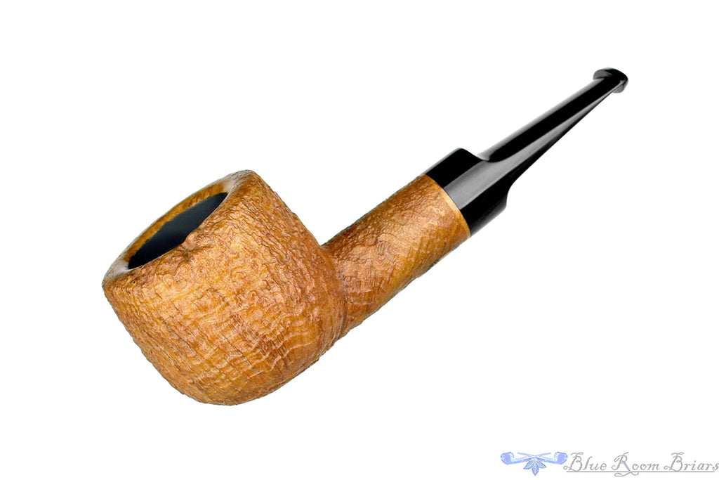 Blue Room Briars is proud to present this Joe Hinkle Pipe Ring Blast Pot with Plateau and Brindle