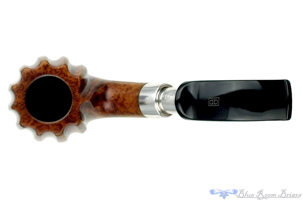 Blue Room Briars is proud to present this Design Berlin Premier 458 1/2 Bent Fluted Egg with Silver Spigot Estate Pipe